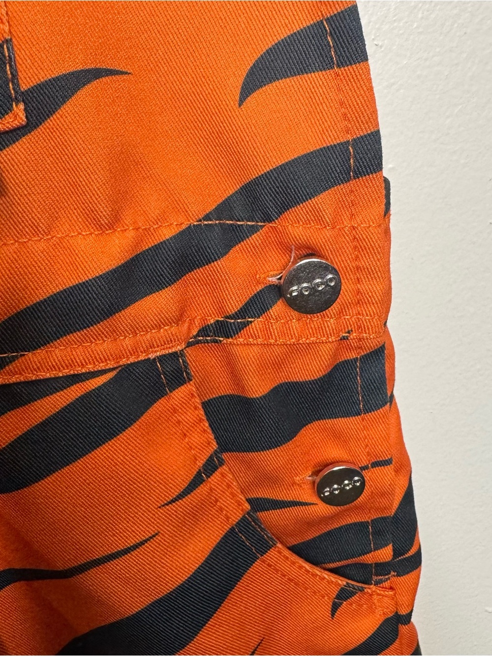 Women’s Foco Cincinnati Bengals Orange Tiger-Stripe Bib Overalls Medium - Picture 5 of 10